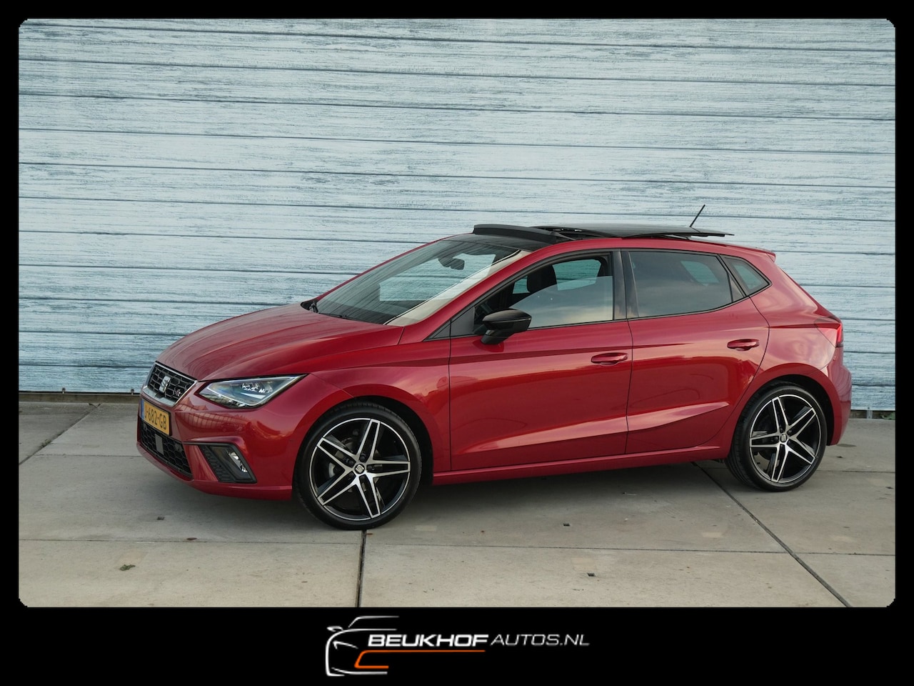 SEAT Ibiza - 1.0 TSI FR Business Beats Camera Pano Carplay - AutoWereld.nl