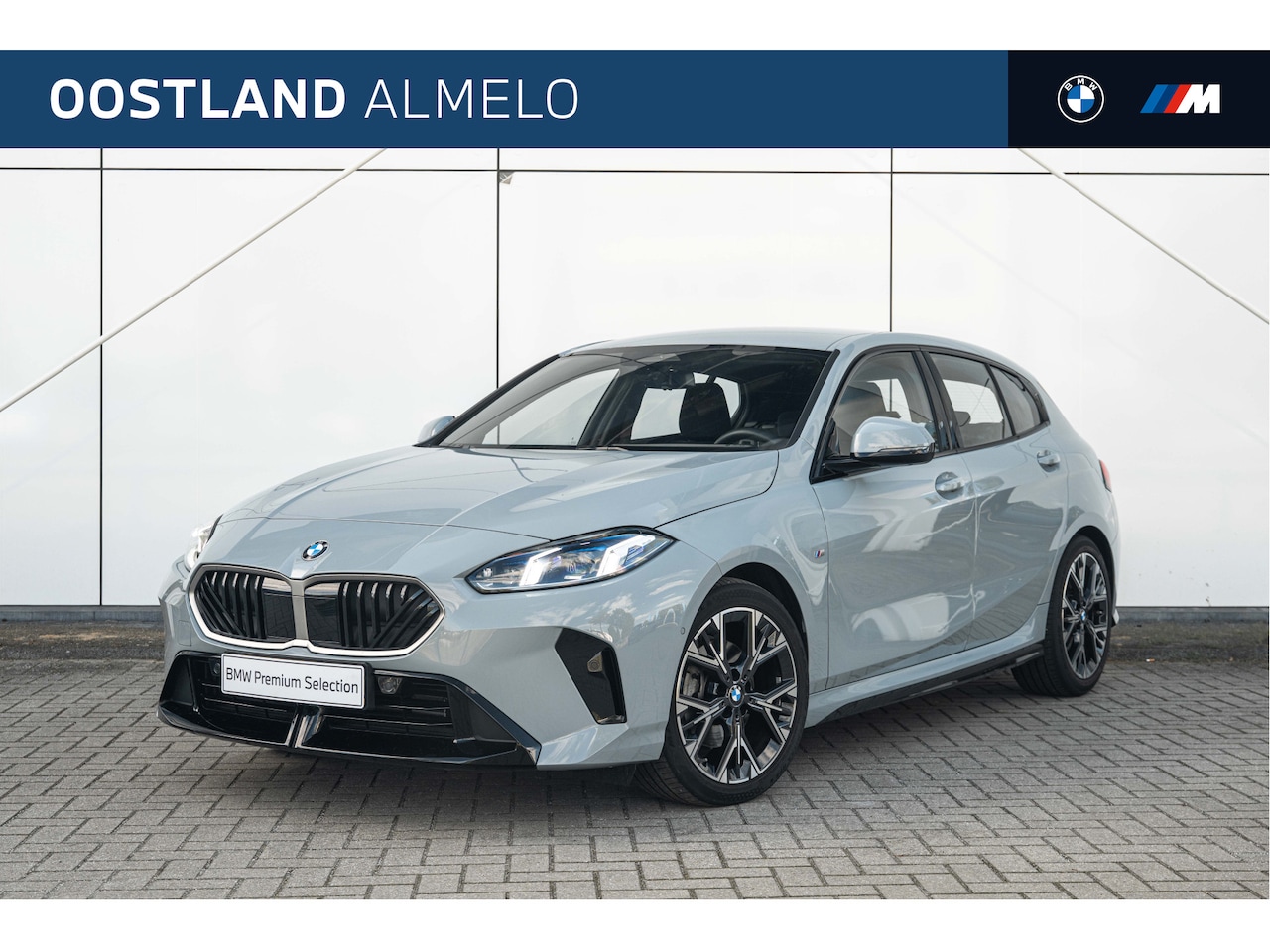 BMW 1-serie - 120 M Sport Automaat / Sportstoelen / Achteruitrijcamera / Adaptieve LED / M Adaptief onde - AutoWereld.nl