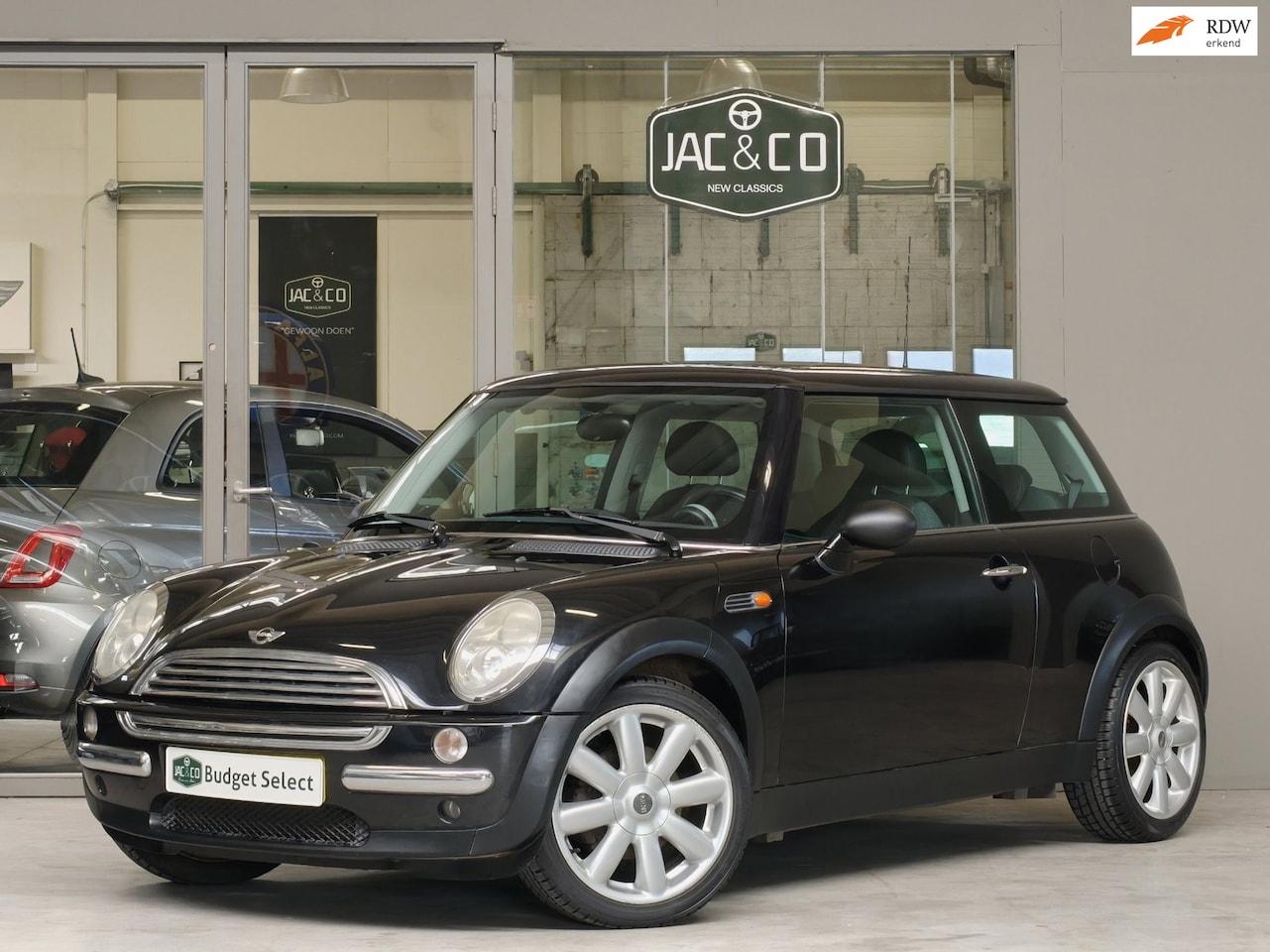 MINI 3-Deurs - 1.6 Airco / Open dak / Stoelverwarming - AutoWereld.nl