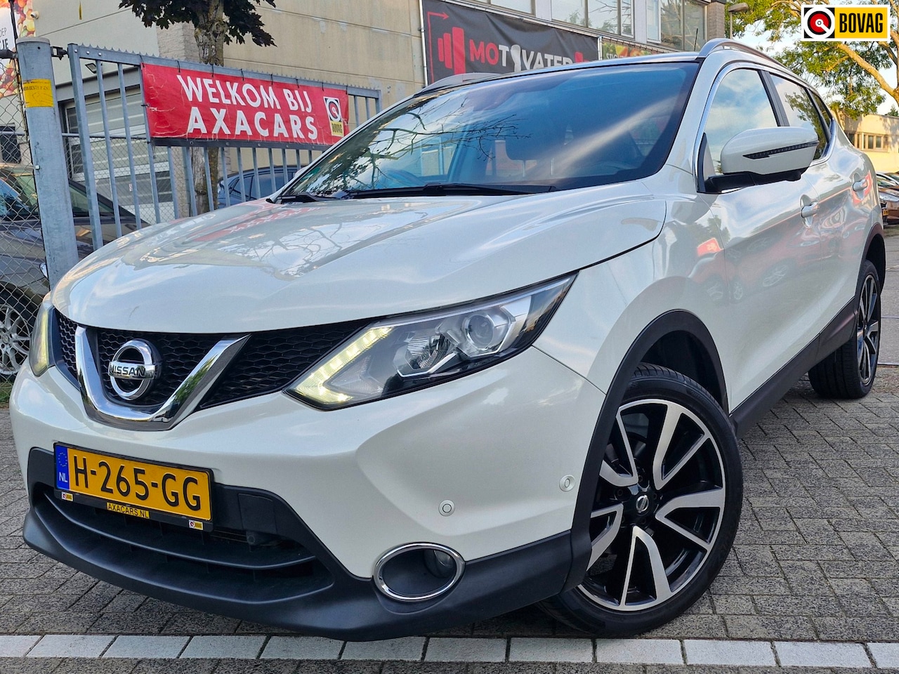Nissan Qashqai - 1.2 Tekna AIRCO ! PANO ! VOL OPTIE ! APK ! - AutoWereld.nl