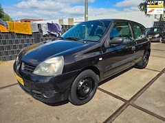Renault Clio - 1.2 Campus Accès APK 12-2026