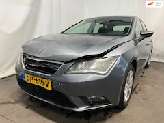 SEAT Leon - 1.2 TSI Style SCHADEAUTO