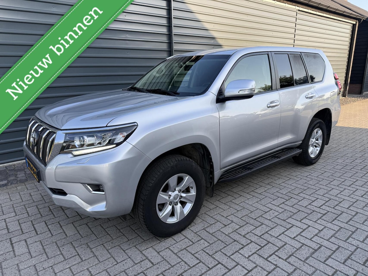 Toyota Land Cruiser Challenger - 2.8 D-4D-F A/T Van Trekhaak - AutoWereld.nl