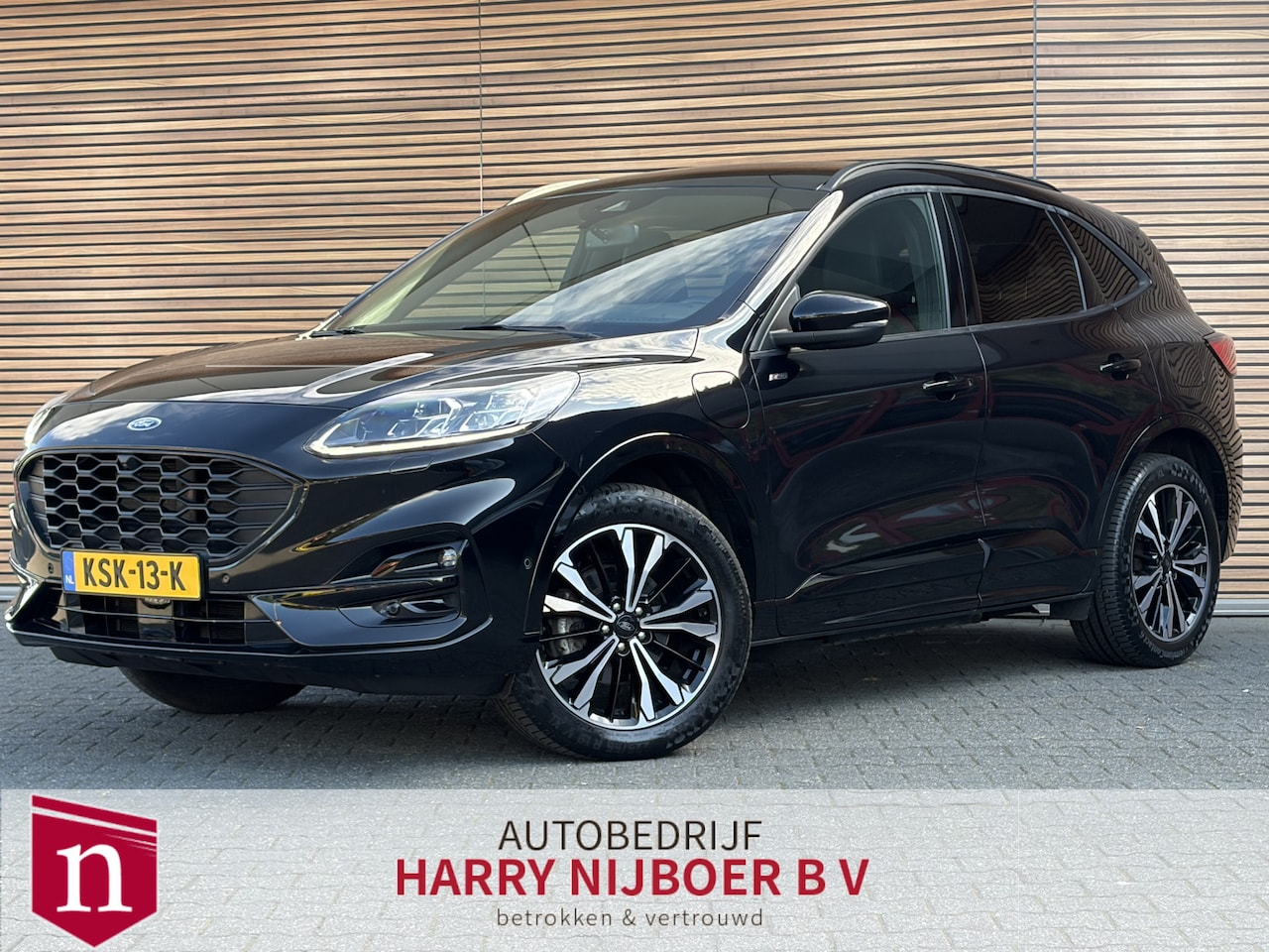 Ford Kuga - 2.5 PHEV ST-Line X Trekhaak / Stoel-stuurverwarming / Carplay / Camera - AutoWereld.nl