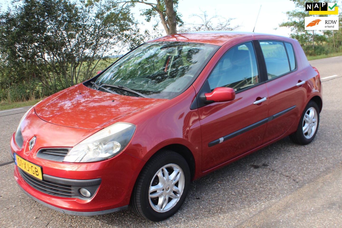 Renault Clio - 1.6-16V Dynamique S // AUTOMAAT // - AutoWereld.nl