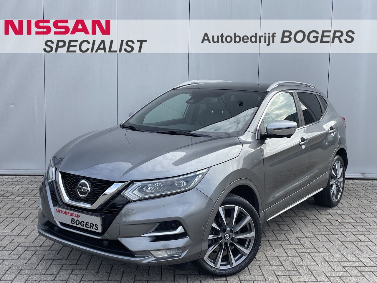 Nissan Qashqai - 1.3 DIG-T 140 Pk Tekna Plus Dynamic Pack Navigatie, Panoramadak, Leder, Adaptive Cruise Co - AutoWereld.nl