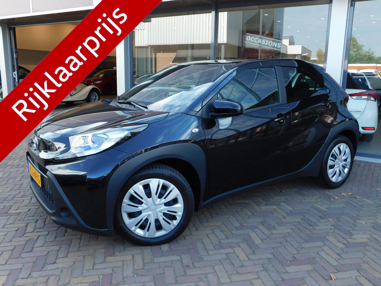 Toyota Aygo X - 1.0 VVT-i MT play 1.0 VVT-i MT Play - AutoWereld.nl