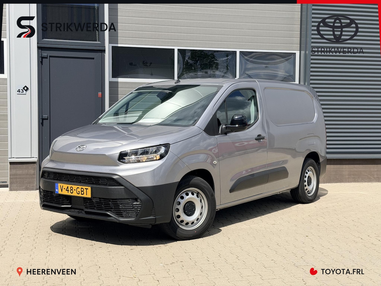 Toyota PROACE CITY Electric - Long Navigator met stoel 50kWh L2 - AutoWereld.nl