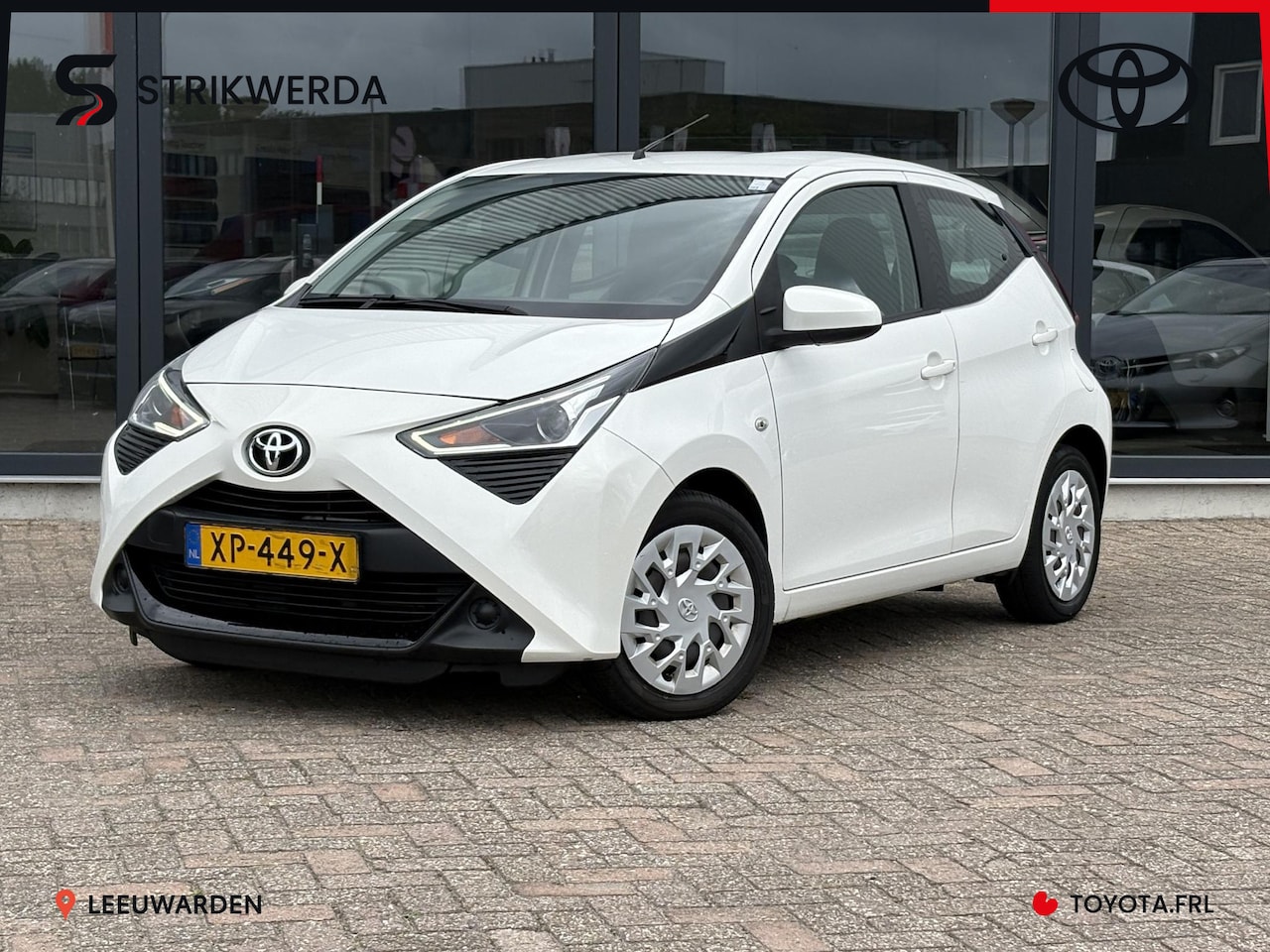 Toyota Aygo - 1.0 VVT-i x-play 1.0 VVT-i x-play - AutoWereld.nl