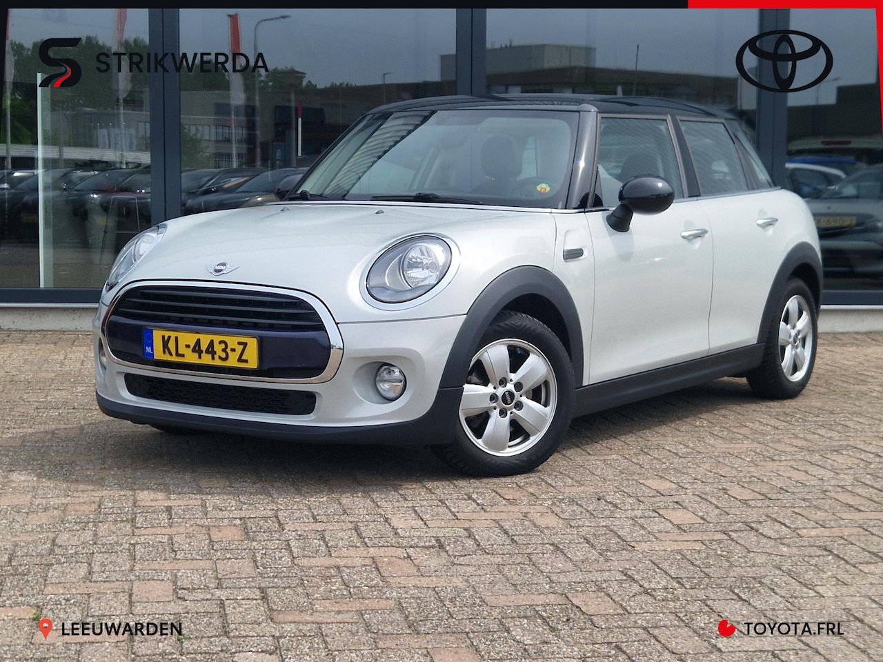 MINI 5-Deurs - 1.5 Cooper Business - AutoWereld.nl