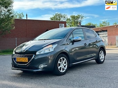 Peugeot 208 - 1.2 VTi Style 1e Eigenaar*5DR*Navigatie*Cruise*Trekhaak*Airco*NAP*Distributie vervangen