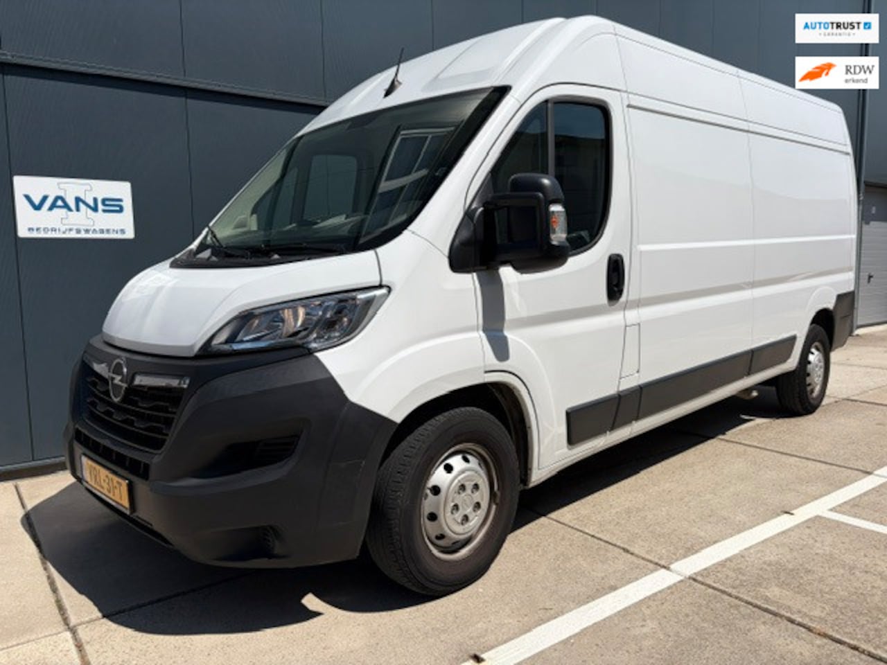 Opel Movano - 2.2D 140 Zwaar L3H2 Edition 2.2D 140 Zwaar L3H2 Edition - AutoWereld.nl