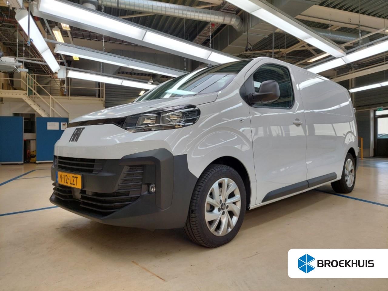 Fiat Scudo - L2 2.0 Diesel 145 PK | 8 JAAR GARANTIE | TREKHAAK | CAMERA | NAVI | BETIMMERING | DRAADLOO - AutoWereld.nl