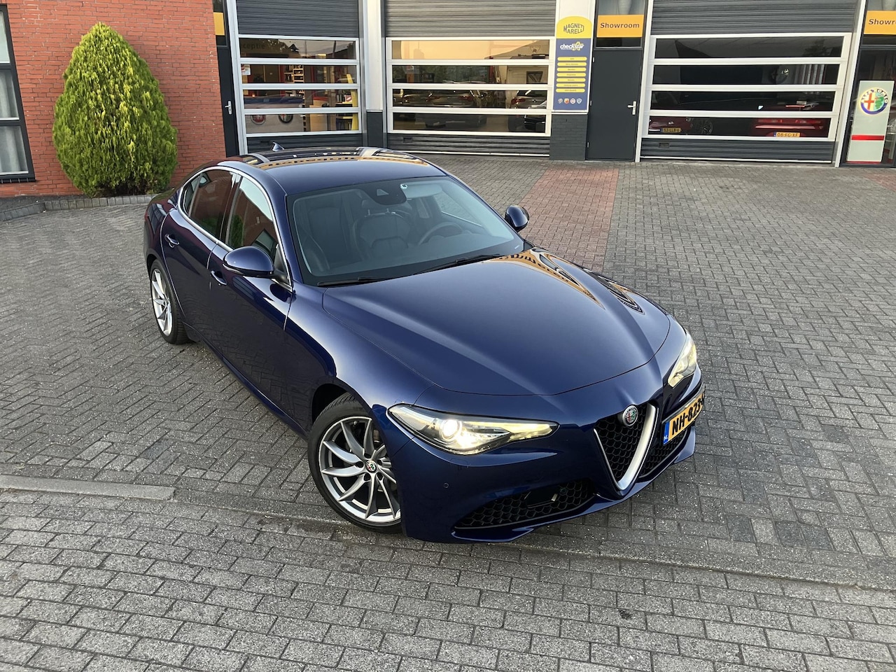 Alfa Romeo Giulia - 2.0T Super 2.0T Super