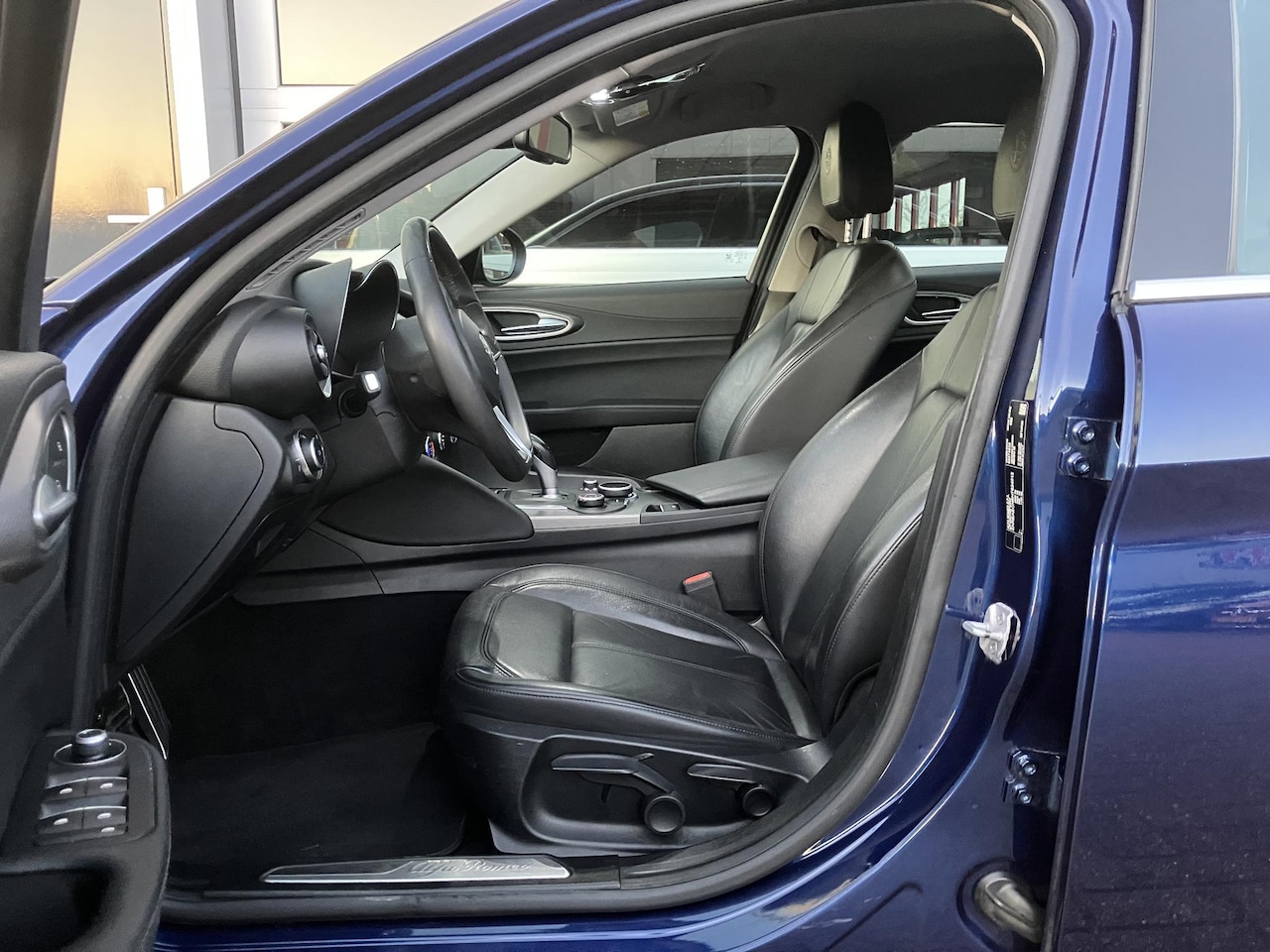 Alfa Romeo Giulia - 2.0T Super 2.0T Super