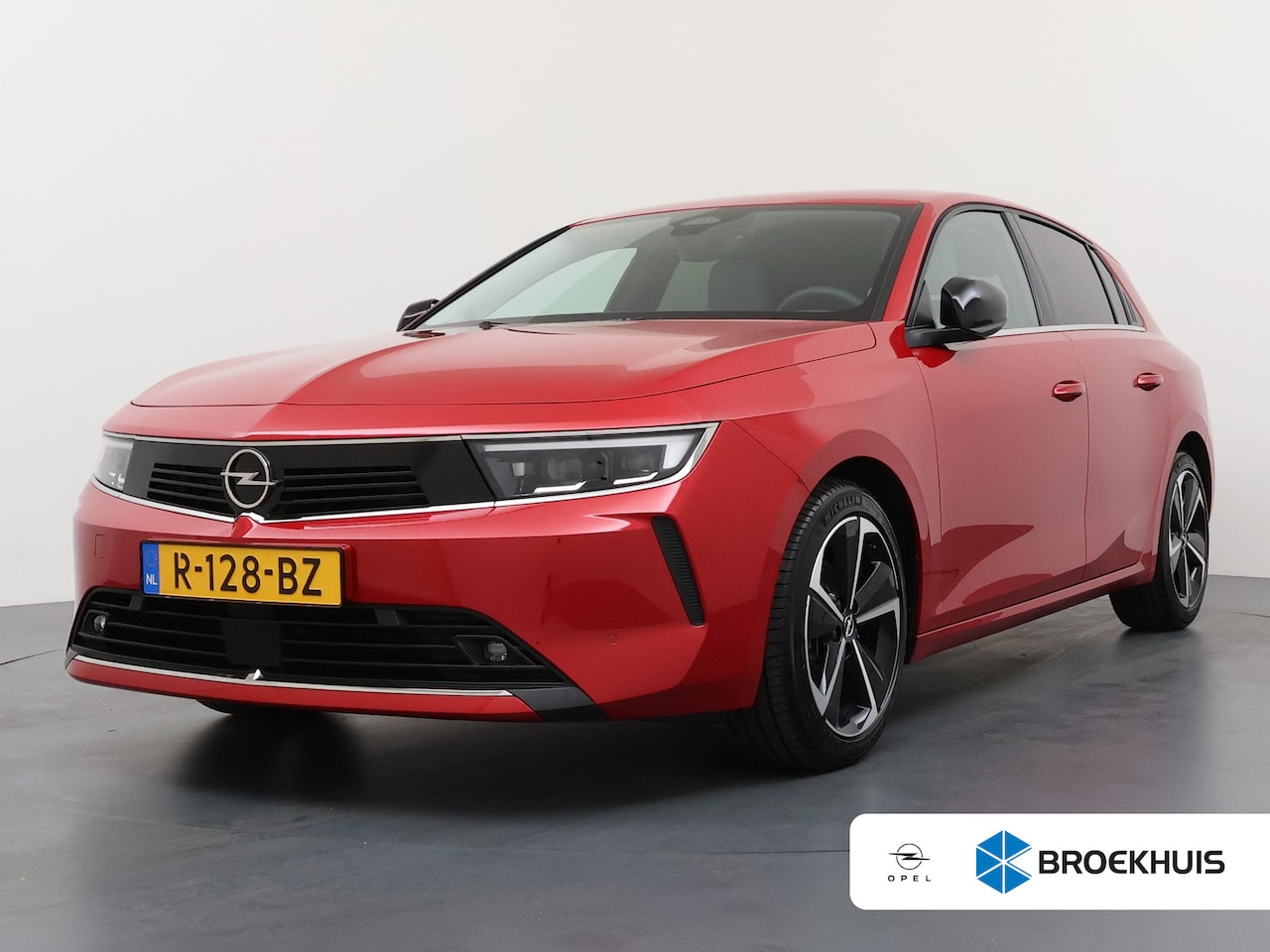 Opel Astra - 1.2 Elegance | Achteruitrijcamera | Airco (automatisch) | Apple Carplay/Android Auto|telef - AutoWereld.nl