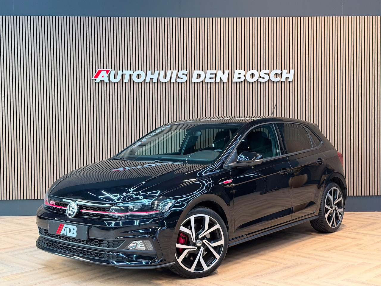 Volkswagen Polo - 2.0 TSI GTI - NL Auto - Carplay - ACC - AutoWereld.nl