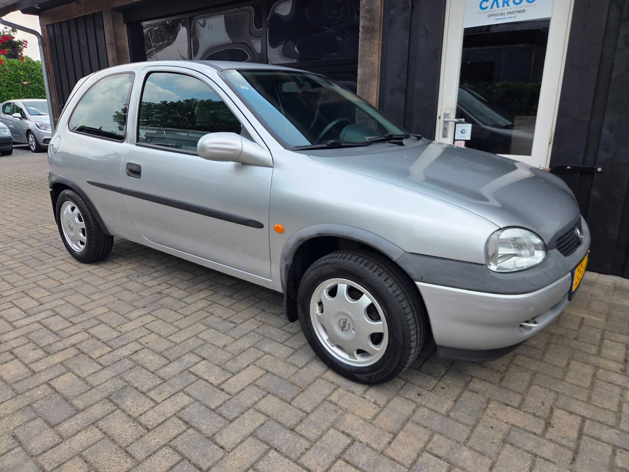 Opel Corsa - 1.2i-16V Onyx 1.2i-16V Onyx - AutoWereld.nl