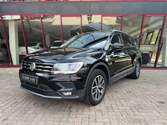 Volkswagen Tiguan Allspace - 1.5 TSI Comfortline Business 7p. | Trekhaak | ACC | PDC | Camera | Elek. klep | Carplay |