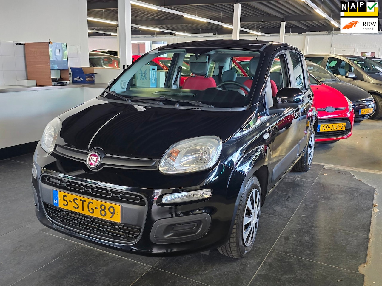 Fiat Panda - 0.9 TwinAir Edizione Cool/AIRCO/N.A.P/HOGE INSTAP/ - AutoWereld.nl