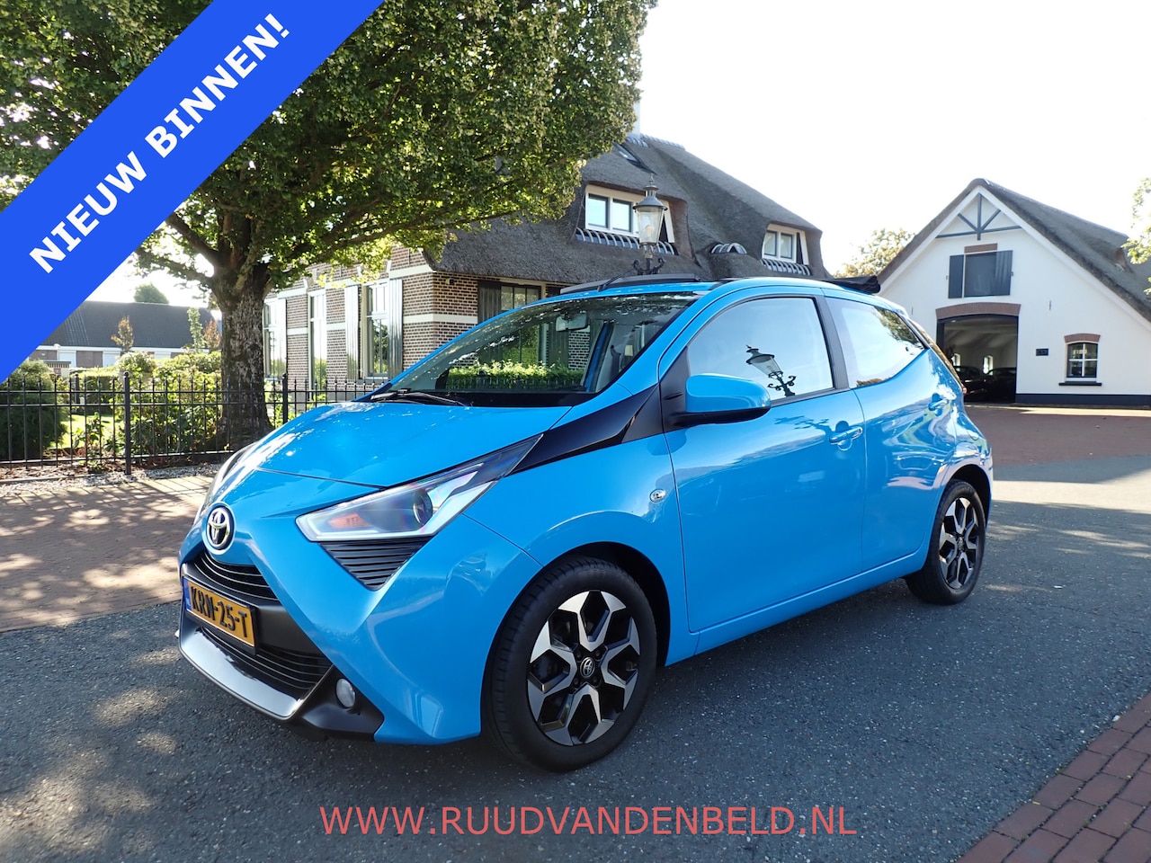 Toyota Aygo - 1.0 VVT-i / CAMERA / CRUISE / OPEN VOUW DAK - AutoWereld.nl