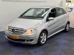 Mercedes-Benz B-klasse - 170 Business Class / AUTOMAAT / IJSKOUDE AIRCO / NAP
