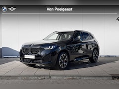 BMW X3 - 30e xDrive M Sportpakket Pro / Head Up Display / Glazendak / Getinte Ramen / Trekhaak
