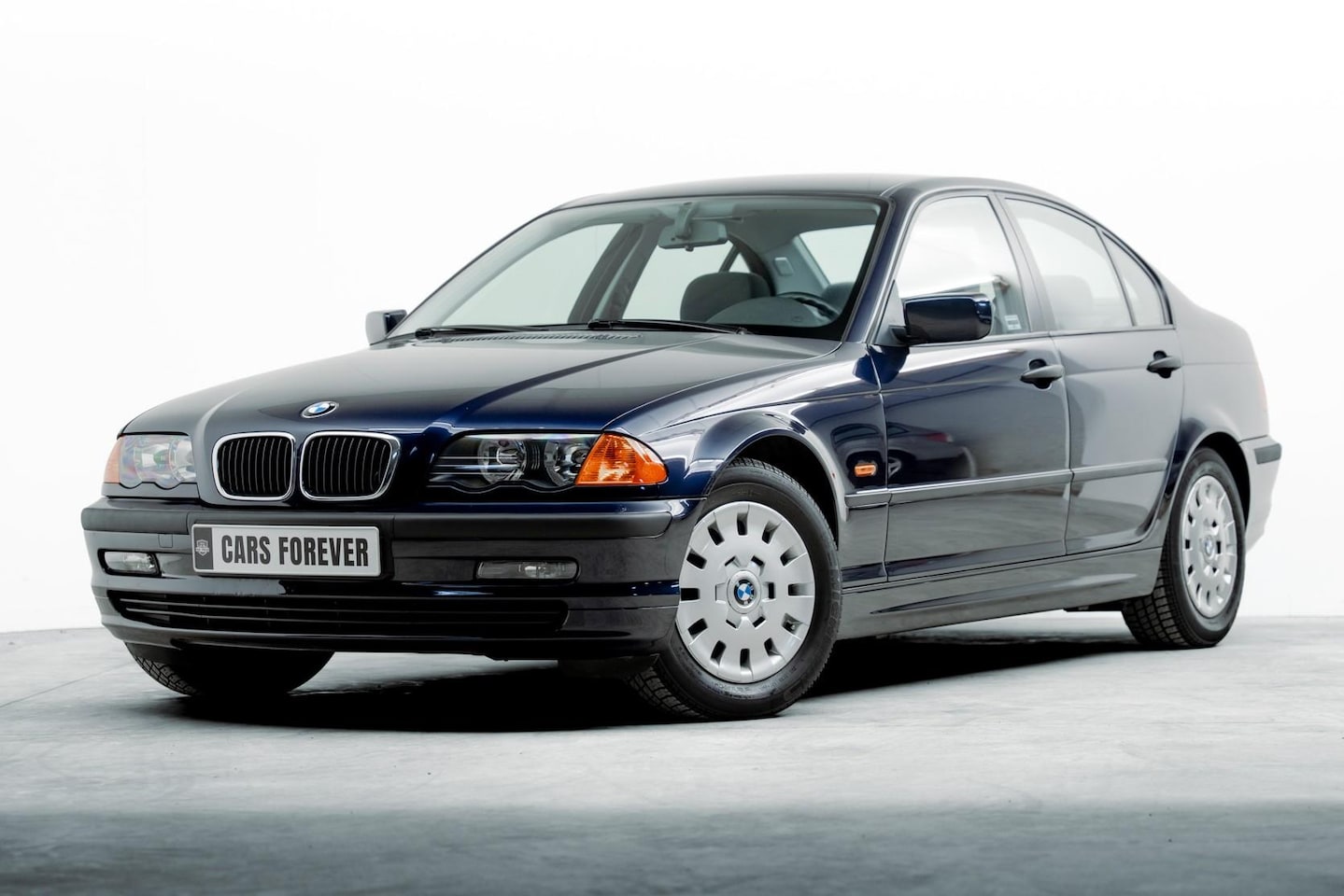 BMW 3-serie - 316i | LET OP: 56.438 KM | Nieuwstaat | - AutoWereld.nl