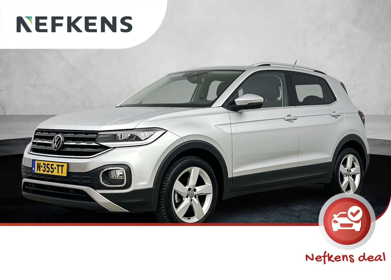 Volkswagen T-Cross - 110 pk Style | Navigatie | CarPlay | Camera | Adaptieve Cruise Control | All Season Banden - AutoWereld.nl
