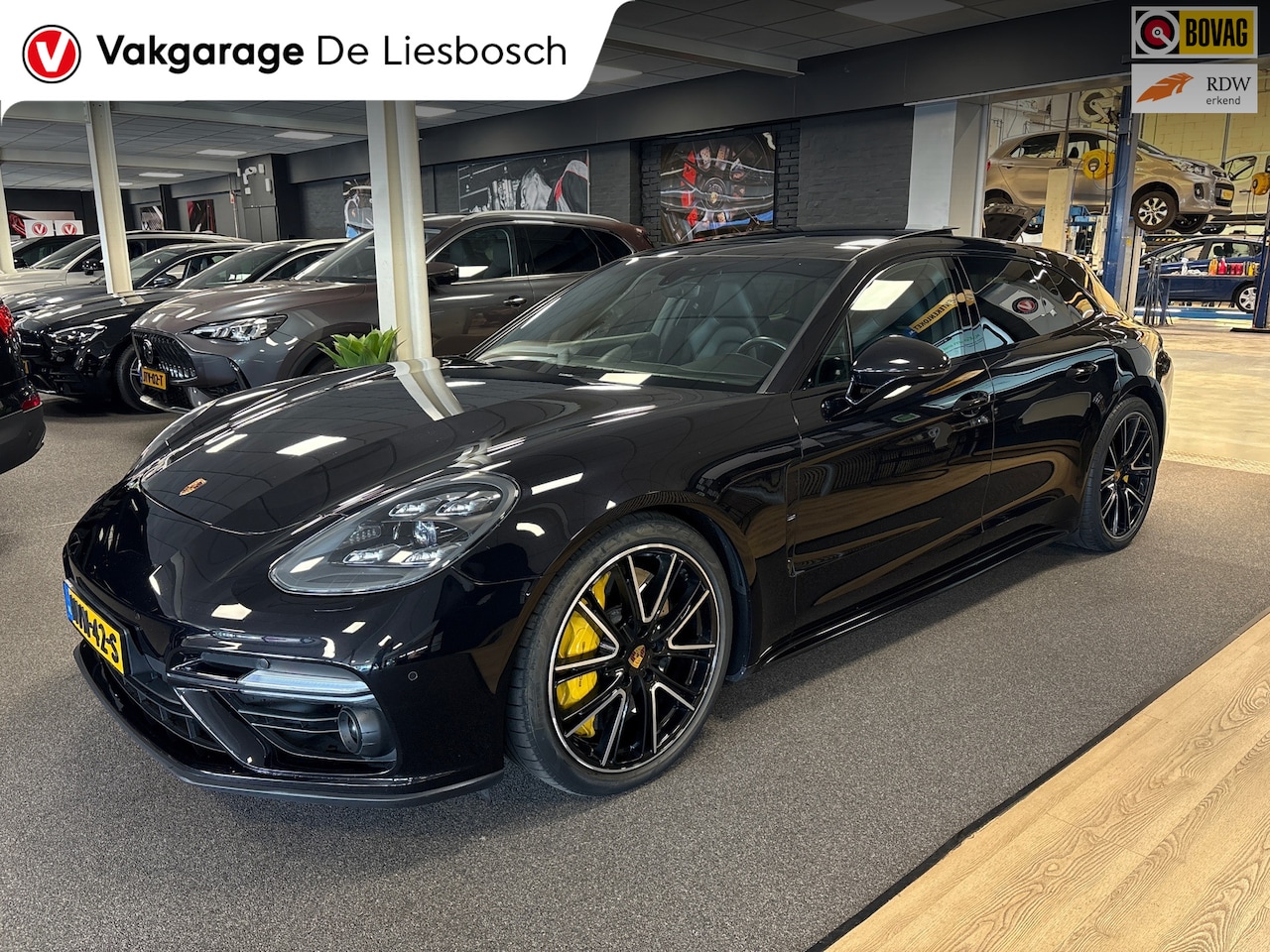 Porsche Panamera Sport Turismo - 4.0 Turbo S E-Hybrid/pano/leer/keramisch/bose/softclose/sportchrono - AutoWereld.nl