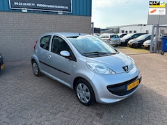 Peugeot 107 - 1.0-12V XS