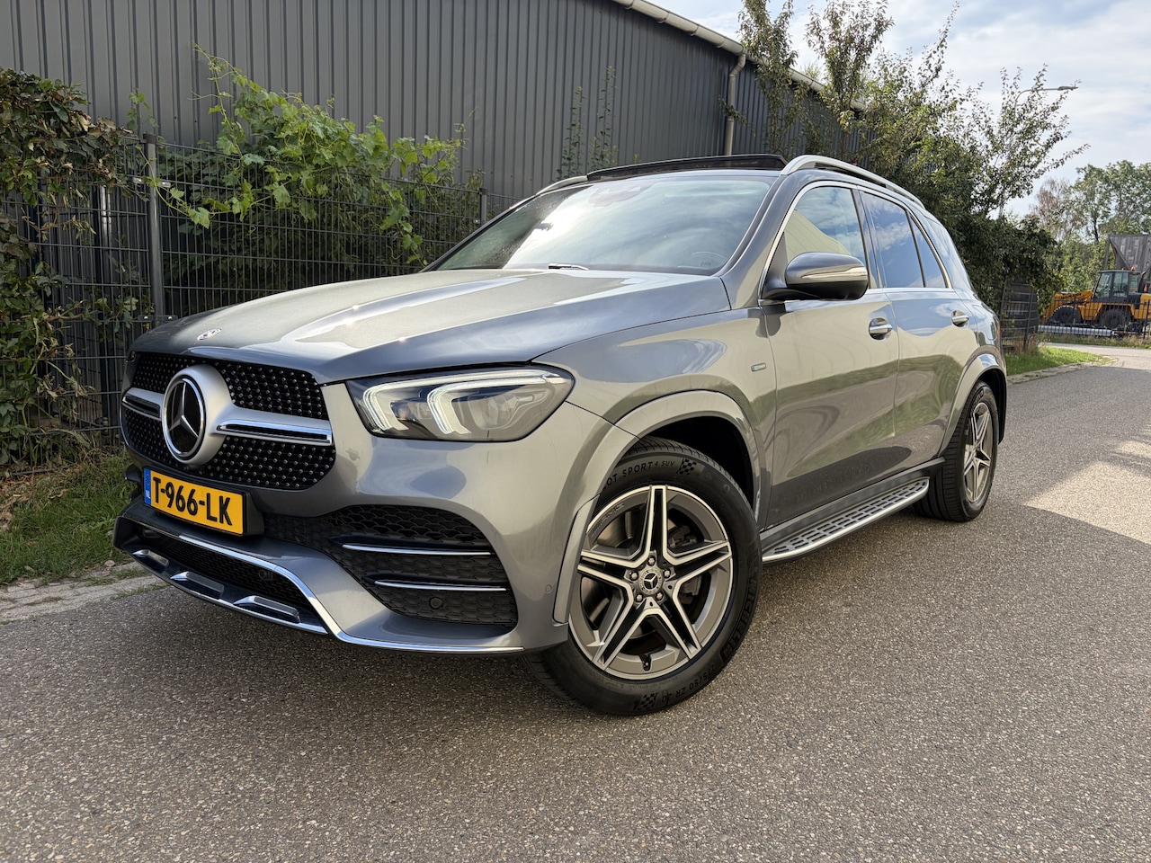 Mercedes-Benz GLE-Klasse - 350 de 4MATIC Premium Plus / AMG PAKKET / PANORAMADAK / SOFTCLOSE / INCL BTW - AutoWereld.nl