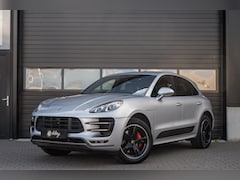 Porsche Macan - 3.6 Turbo 400PK|PANO|Luchtvering|Sport-Chrono|Trekhaak