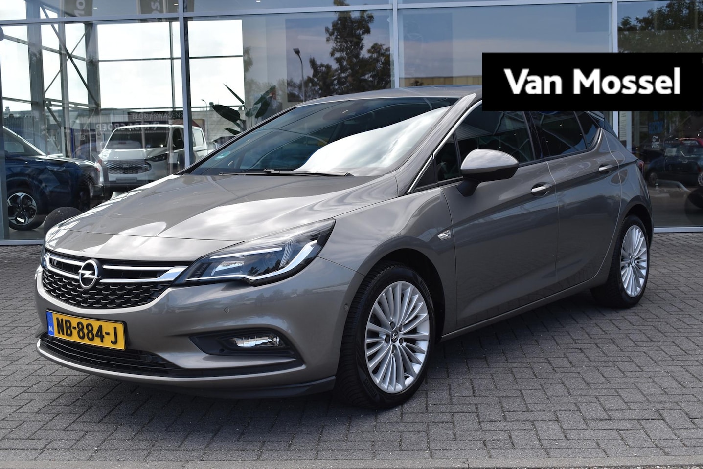 Opel Astra - 1.4 Innovation | Panoramadak | Trekhaak | Climate Control | Cruise Control |  Achteruitrij - AutoWereld.nl