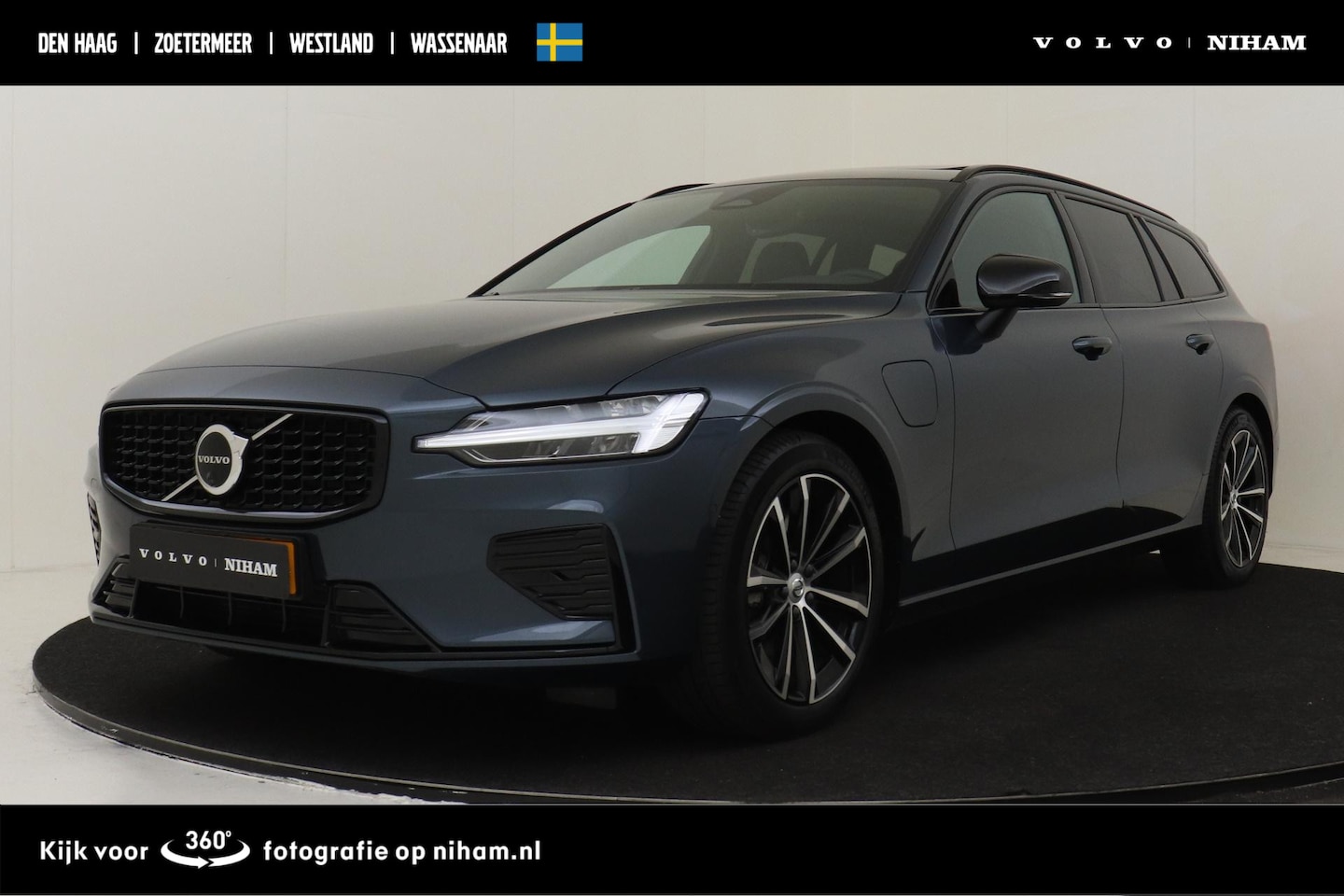 Volvo V60 - T8 PLUG-IN HYBRID AWD PLUS DARK -PANO.DAK|HARMAN/KARDON|360°CAM|HEAD-UP DISP.|PRIVACY.GLAS - AutoWereld.nl
