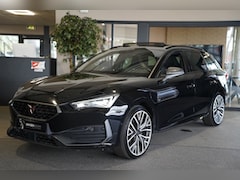 CUPRA Leon Sportstourer - 1.4 e-Hybrid VZ 245PK Pano Led Volleder Cam SuperSportStuur Navi