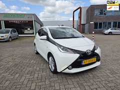 Toyota Aygo - 1.0 VVT-i x-sport|NAVI|CAMERA|AIRCO|BT