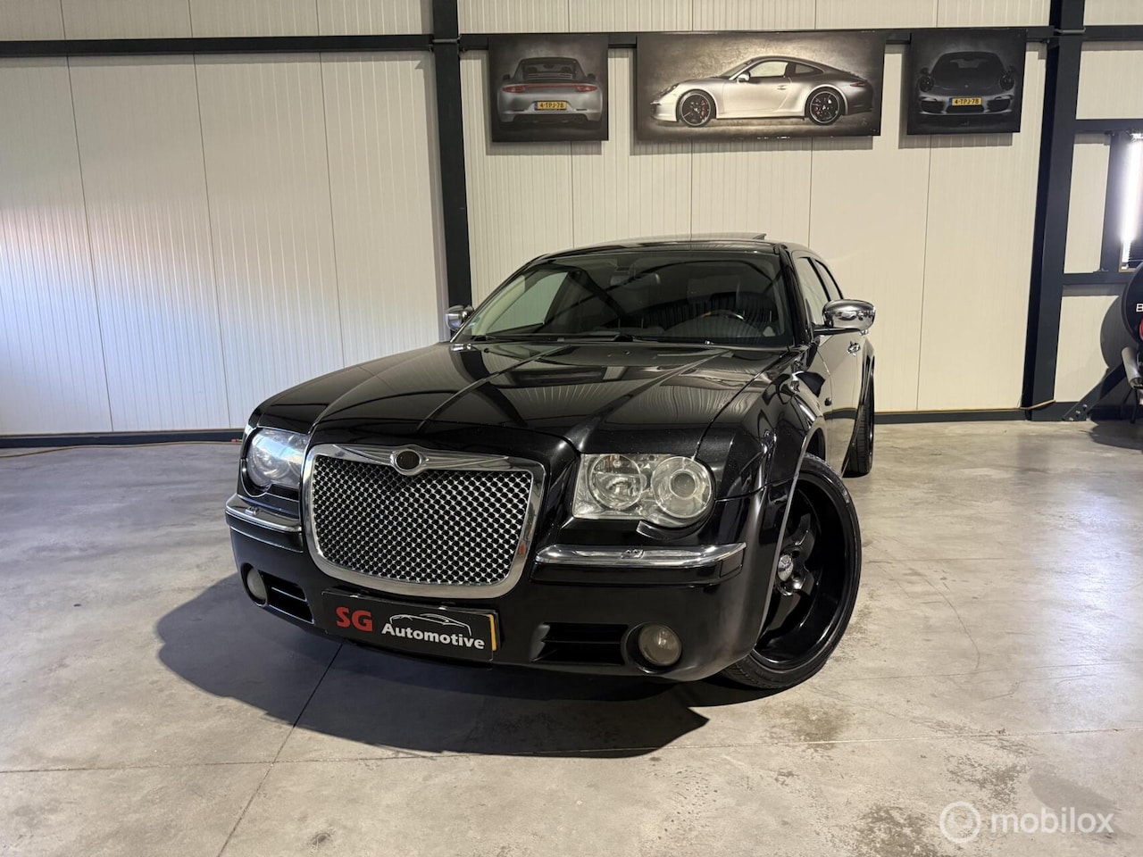 Chrysler 300C - 3.5 V6 3.5 V6 Nieuwe apk - AutoWereld.nl