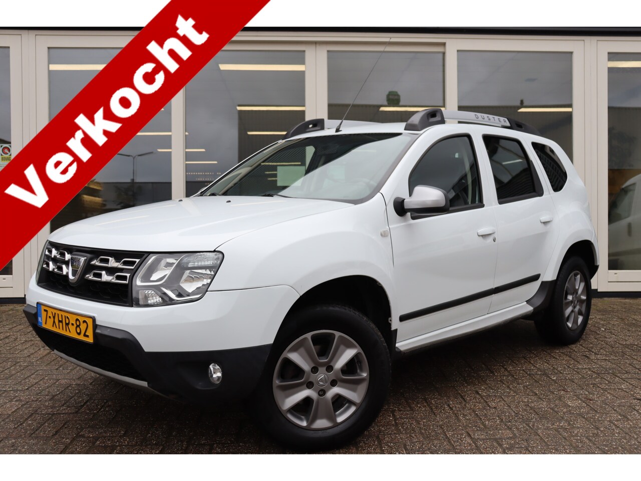 Dacia Duster - 1.2 TCe 4x2 Lauréate 1.2 TCe 4x2 Lauréate, Cruise Control, Airco, PDC A, Trekhaak, Prijs Is Rijklaar Inclusief - AutoWereld.nl