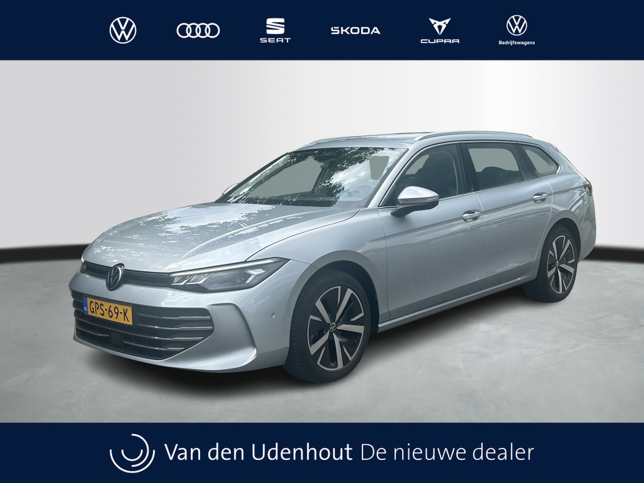 Volkswagen Passat Variant - 1.5 eTSI 150pk Business Navigatie Trekhaak - AutoWereld.nl