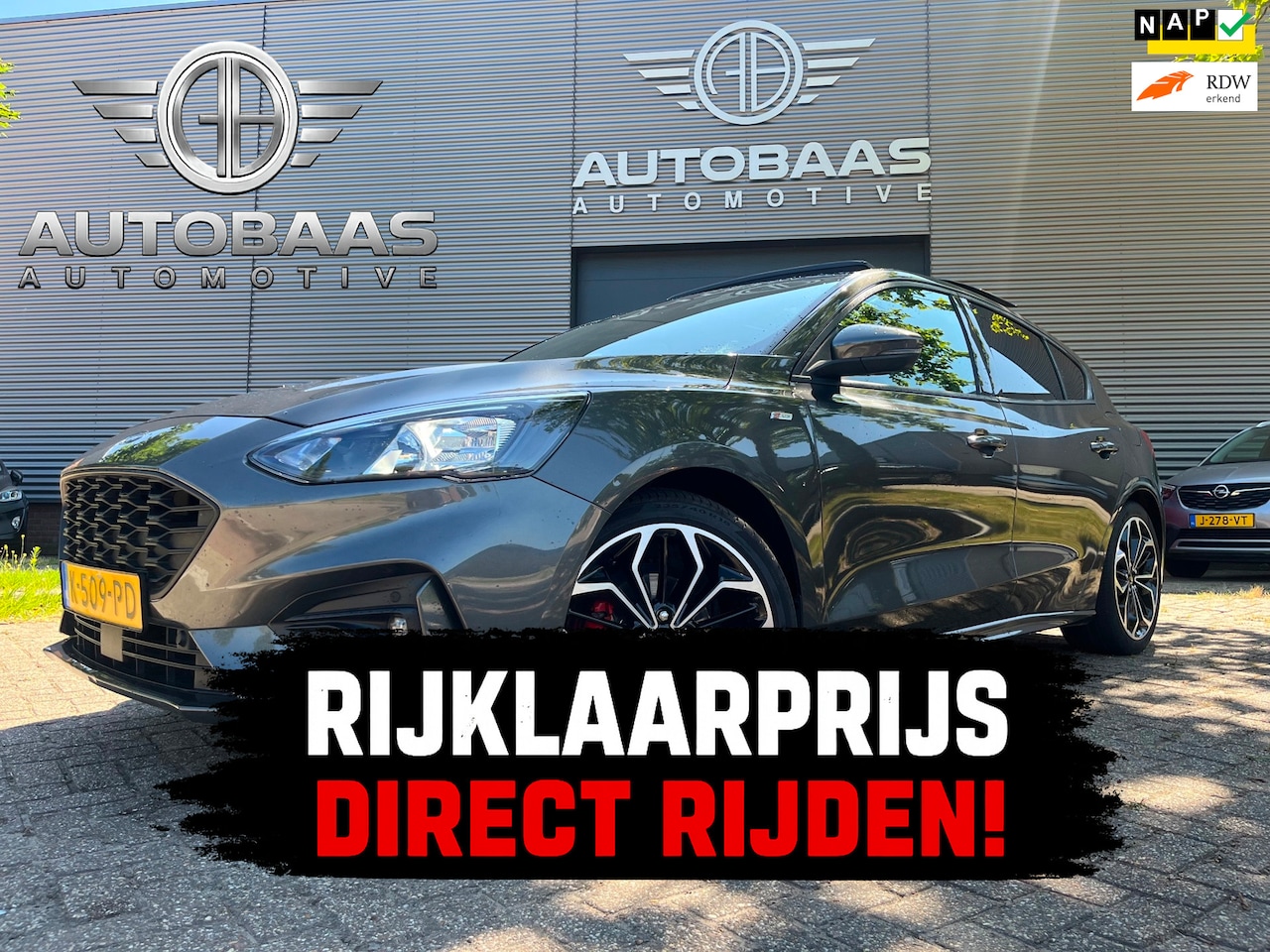 Ford Focus - 1.0 Hybrid ST Line X NL-AUTO+1EIG+NAP+PANORAMADAK+TREKHAAK+CAMERA+18 INCH+LED+INCL BTW+ - AutoWereld.nl