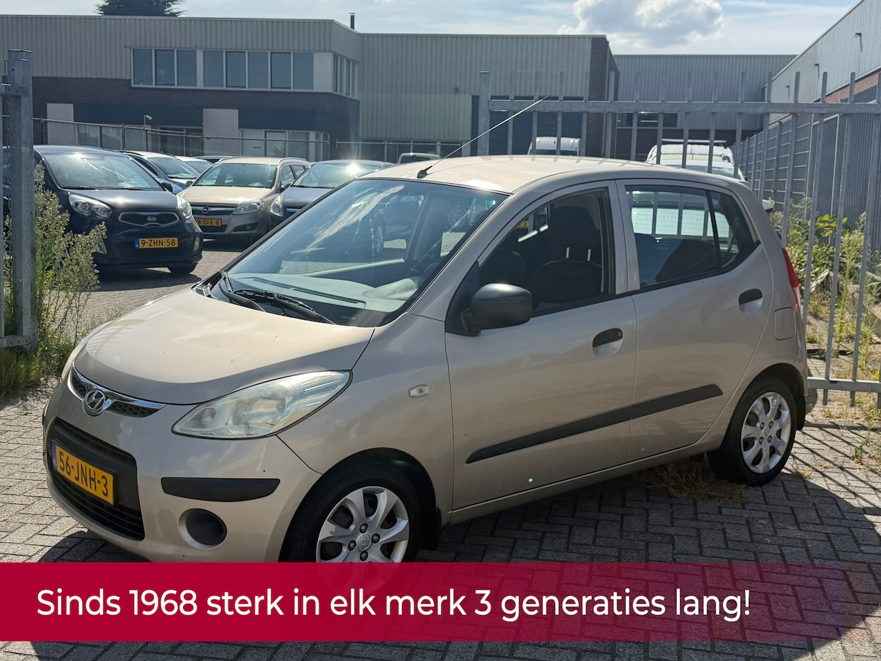 Hyundai i10 - 1.25i Active Cool 5 DEURS 4 CILINDER! NL AUTO NAP l HOGE INSTAP! Airco l Elek ramen l Cent - AutoWereld.nl