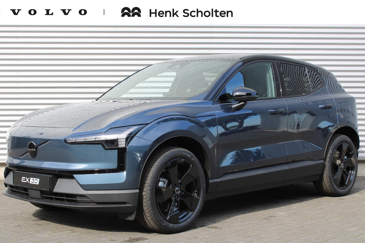 Volvo EX30 - P5 Long Range Plus Black Edition Europa 69 kWh | Black Interieur | 19-Inch Lichtmetalen Ve - AutoWereld.nl