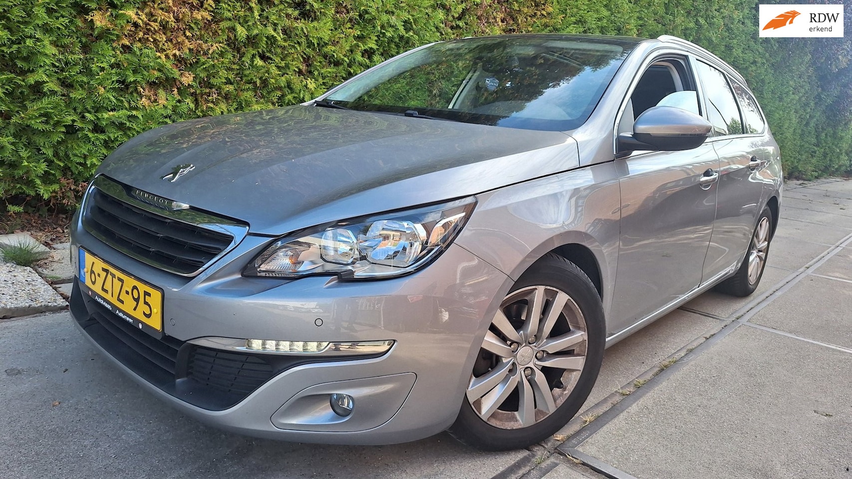 Peugeot 308 SW - 1.6 BlueHDI Blue Lease Executive Pack 1.6 BlueHDI Blue Lease Executive Pack - AutoWereld.nl