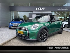 MINI 5-Deurs - 1.5 Cooper Camden Edition | Camera | Navigatie | Stoelverwarming |
