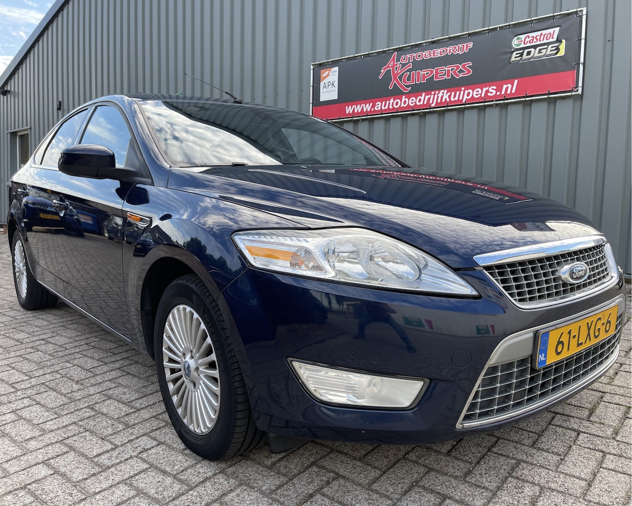 Ford Mondeo - 2.0-16V Limited Navi.Clima.Lm.velgen.Pdc - AutoWereld.nl