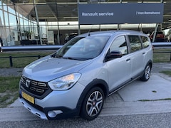Dacia Lodgy - 1.3 TCe 131 PK Tech Road 7-Persoons / Trekhaak /