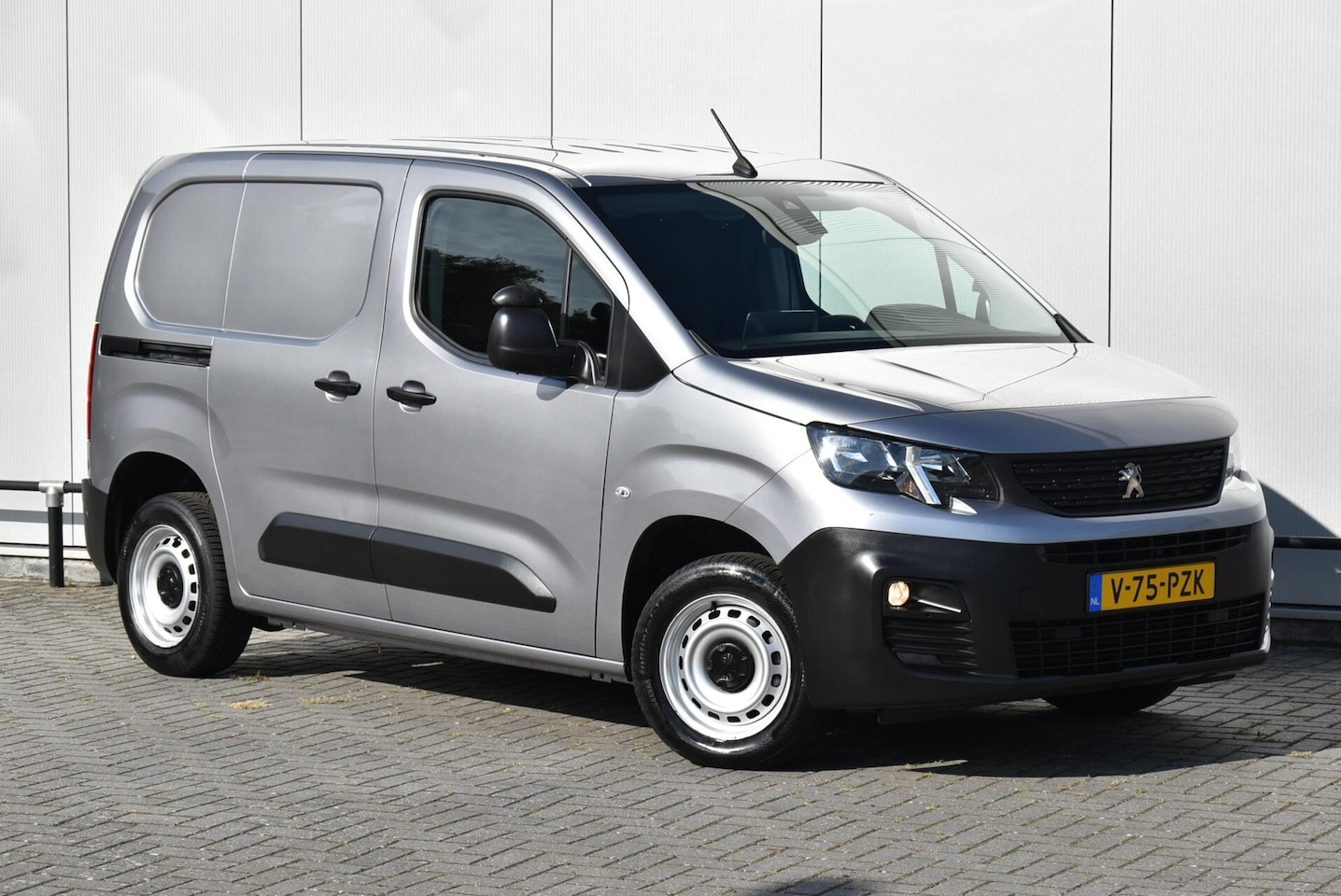 Peugeot Partner - bestel 1.5 BlueHDI Pro - AutoWereld.nl