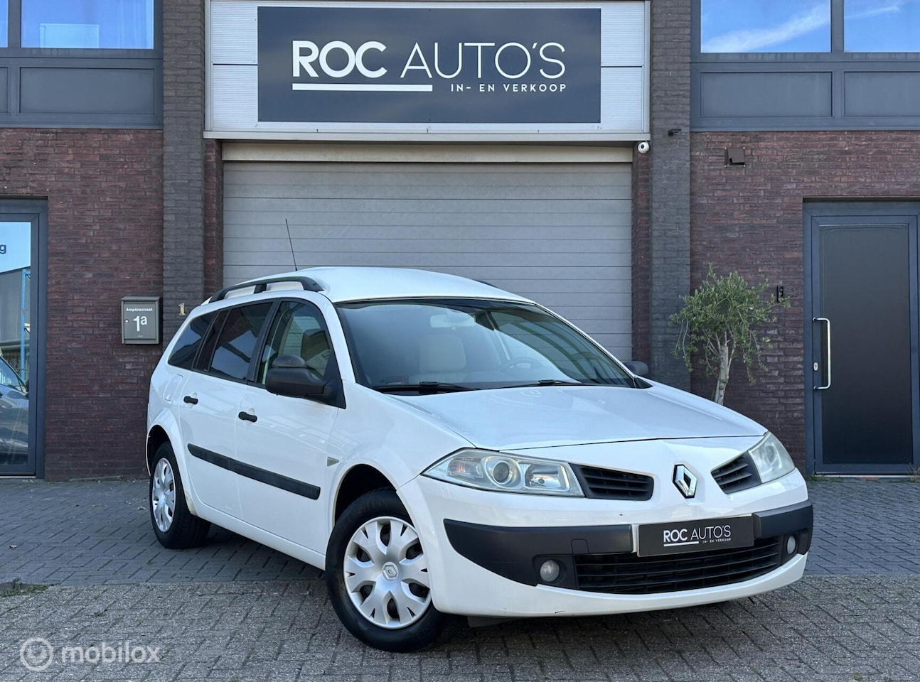 Renault Mégane - 1.5 dCi Expression | Grijs kenteken | - AutoWereld.nl