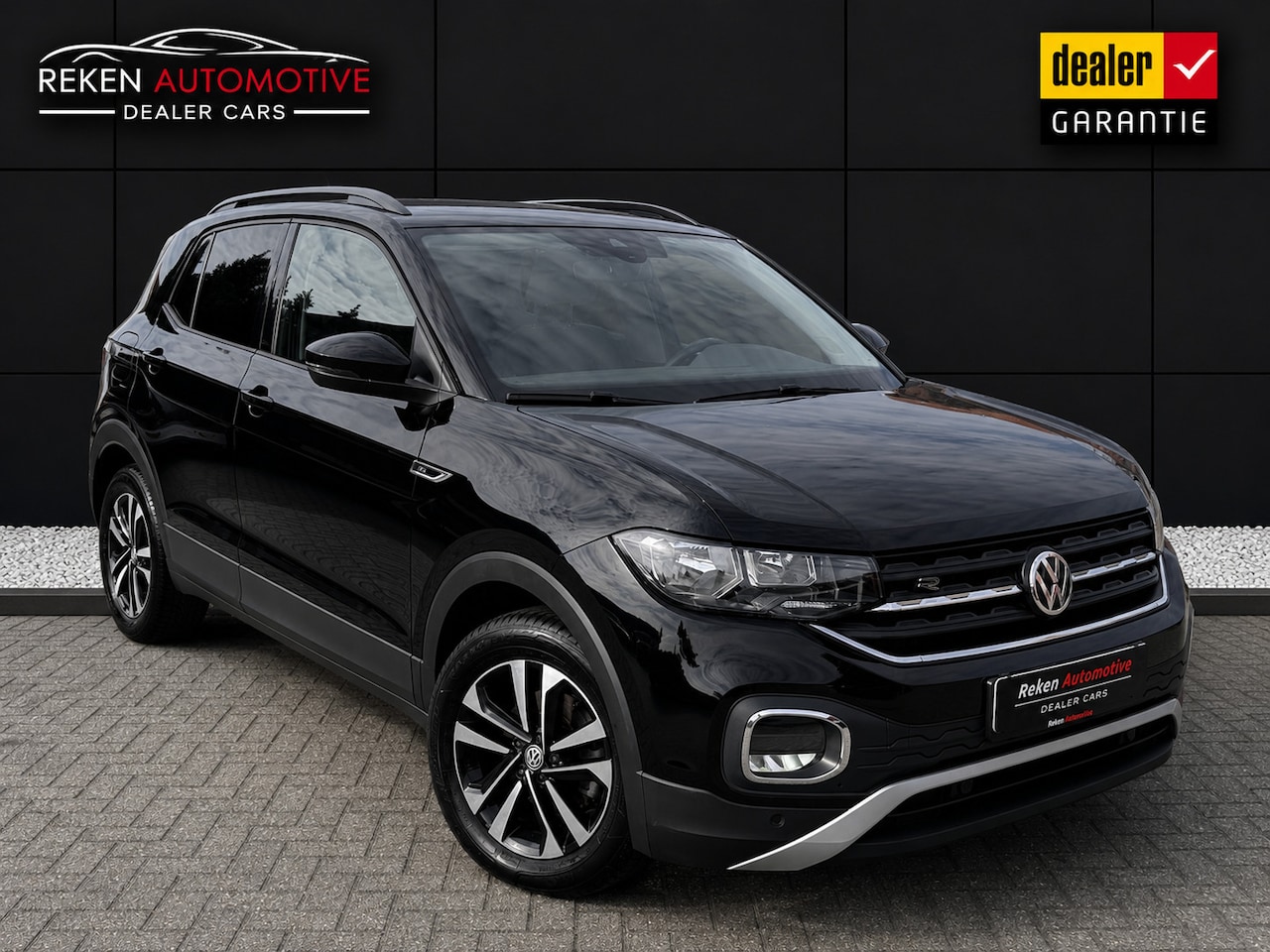 Volkswagen T-Cross - 1.0 TSI R-Line DSG Navi Carplay Acc Led - AutoWereld.nl